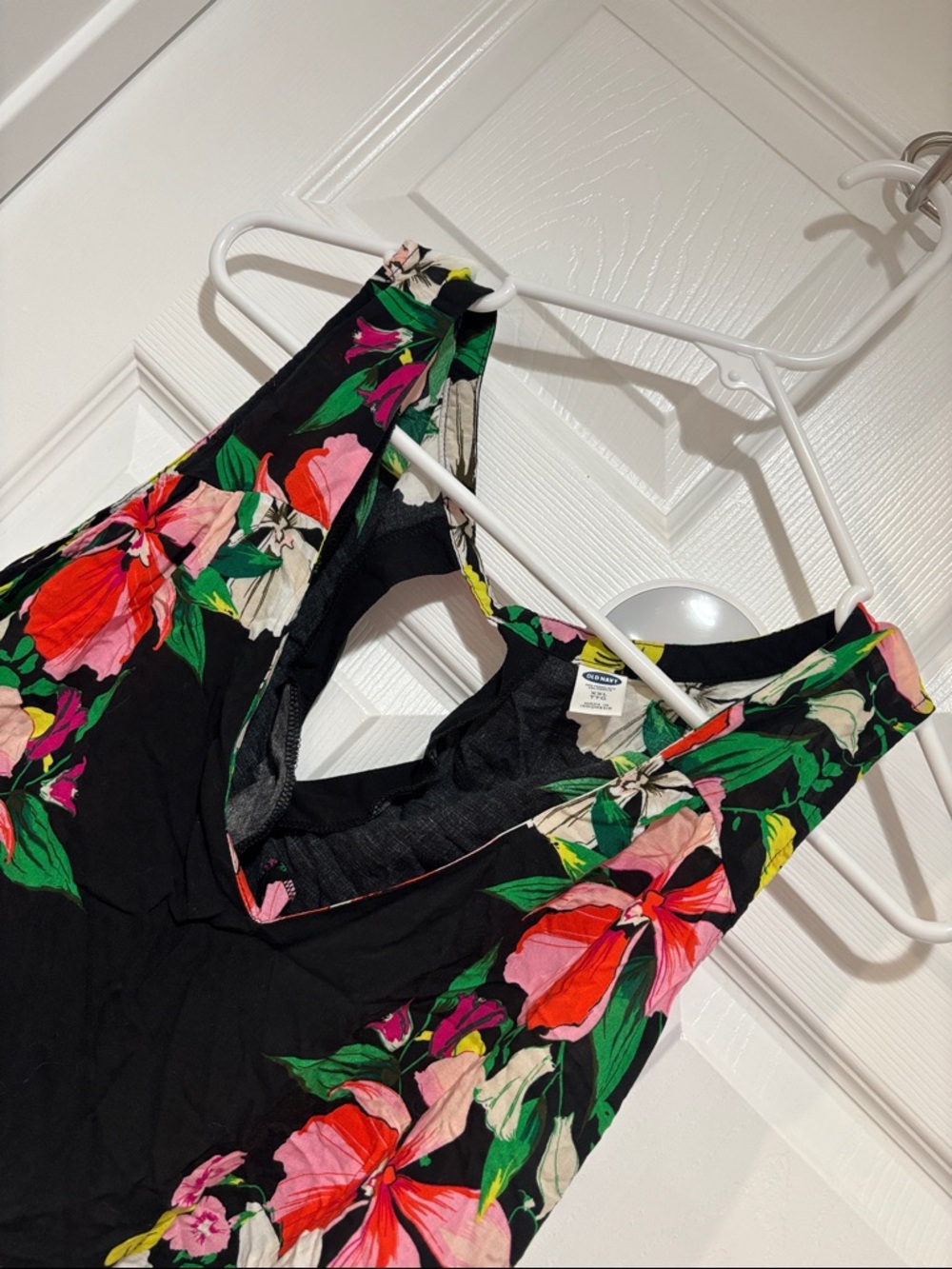 OLD NAVY Flowery Tank